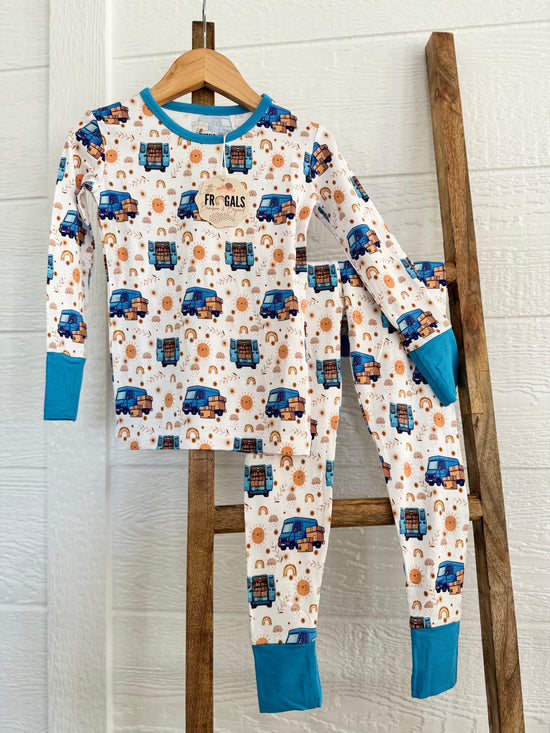 HAPPY PACKAGES | Kid's Two Piece Bamboo Sets