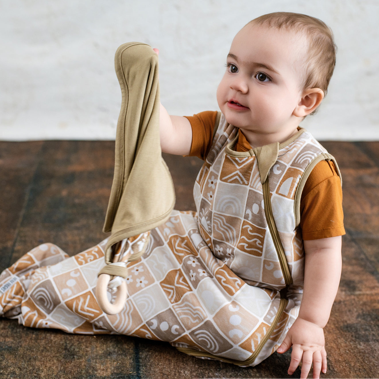 BOHO TILES | LOVIE WITH WOODEN RING | READY TO SHIP